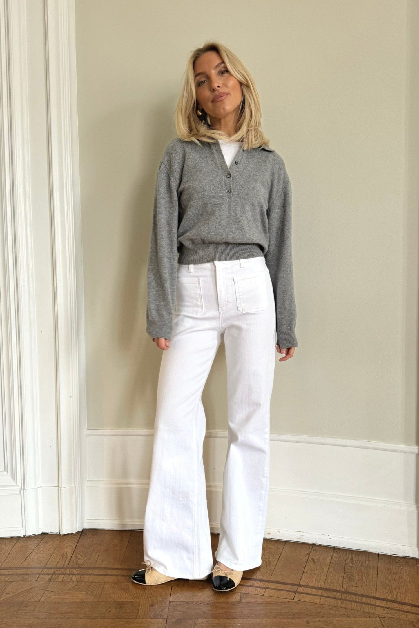 Wide Flared Stretch Jeans - White